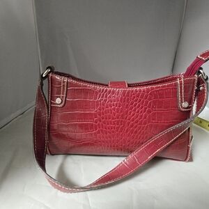 Liz & Co Small Red Crocodile Zipper Purse Multiple Pockets Cute